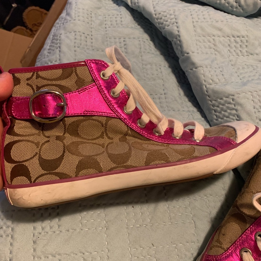 Size 8 Coach high top sneakers!!